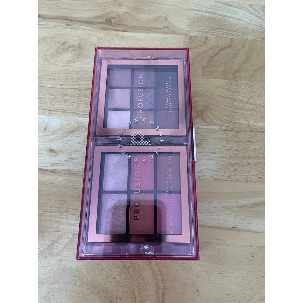 Profusion Artistry On-The-Go 7 Pc Makeup Set In The Cosmos Travel Kit